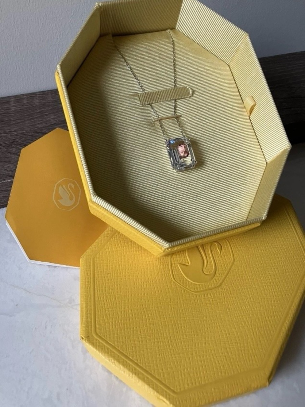 SWAROVSKI Crystal Spiked Chroma Pendant Necklace Pink & Clear Crystals #5608647 - Picture 3 of 10